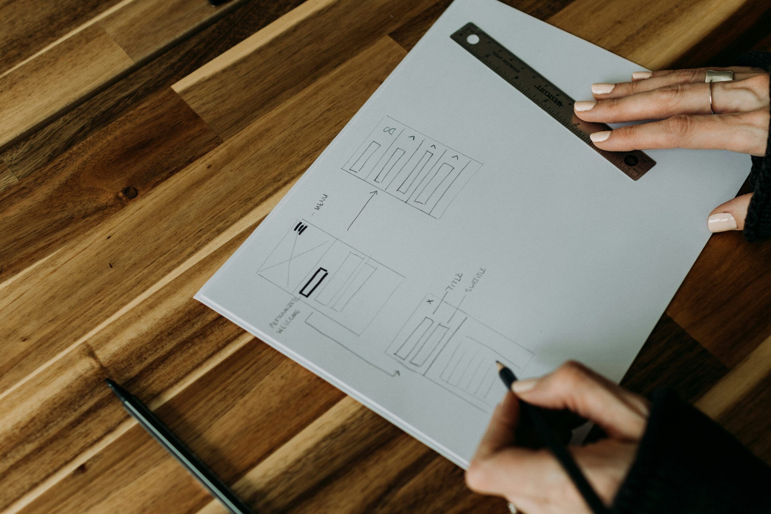 Planning sketch for a SQL Server 2025 upgrade assessment and decision process